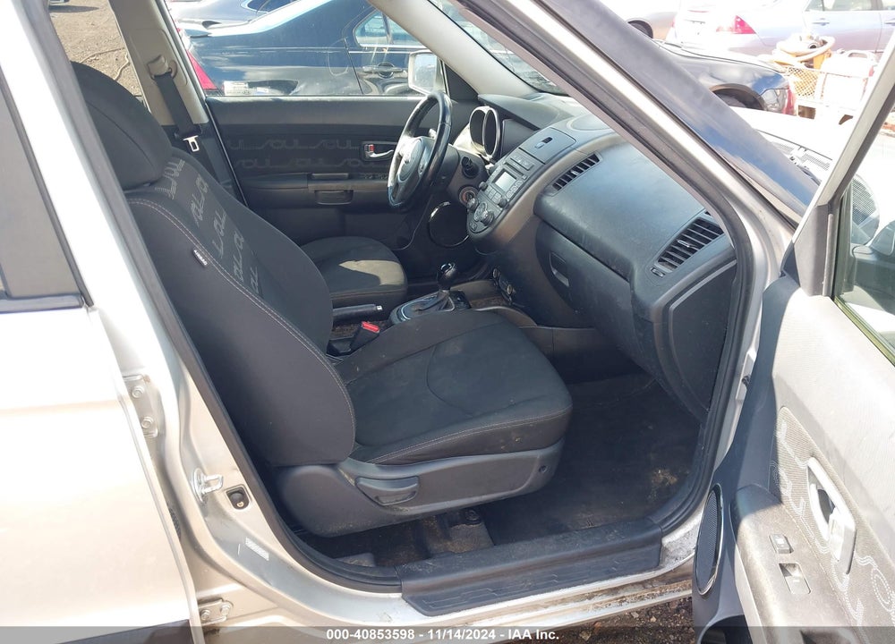 2013 KIA SOUL VIN: KNDJT2A63D7529806