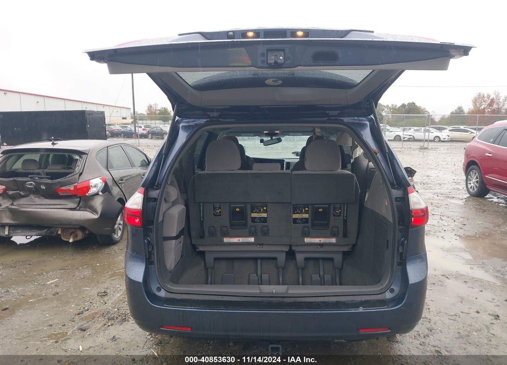 2016 TOYOTA SIENNA LE 8 PASSENGER VIN: 5TDKK3DC2GS724661