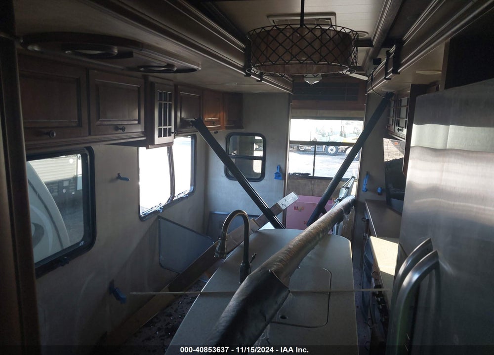 2015 HEARTLAND RV TRAVEL TRAILER VIN: 5SFBG4120FE283777