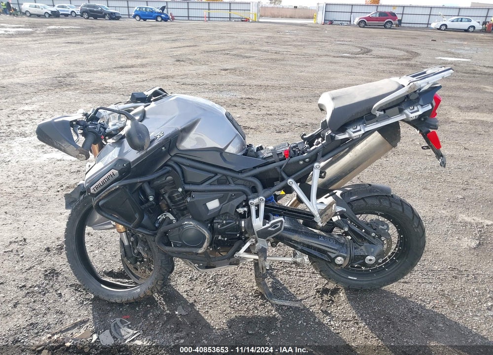 2015 TRIUMPH MOTORCYCLE TIGER EXPLORER VIN: SMTF03XK6FJ672054