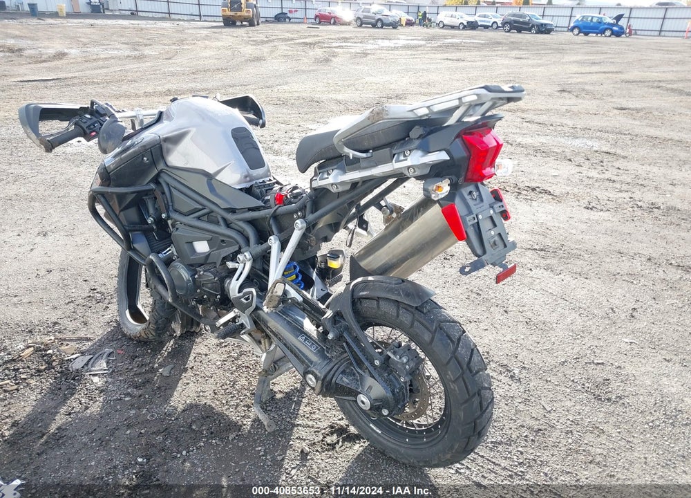 2015 TRIUMPH MOTORCYCLE TIGER EXPLORER VIN: SMTF03XK6FJ672054