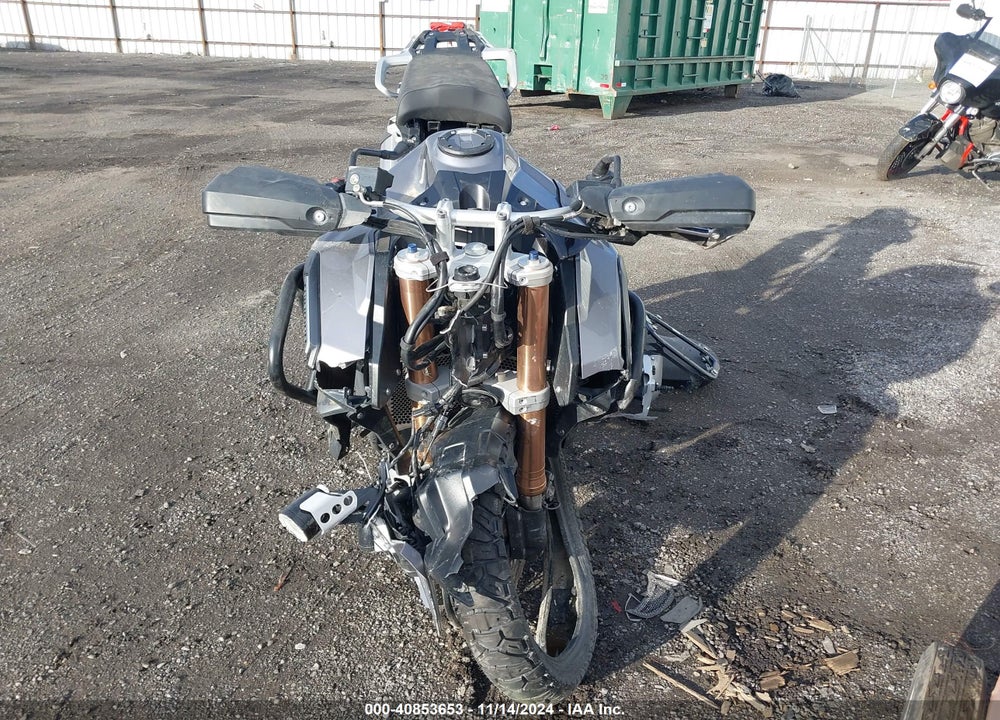 2015 TRIUMPH MOTORCYCLE TIGER EXPLORER VIN: SMTF03XK6FJ672054