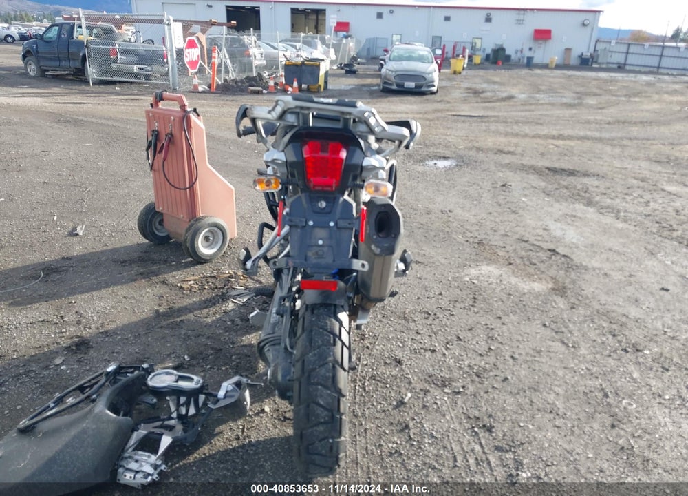 2015 TRIUMPH MOTORCYCLE TIGER EXPLORER VIN: SMTF03XK6FJ672054