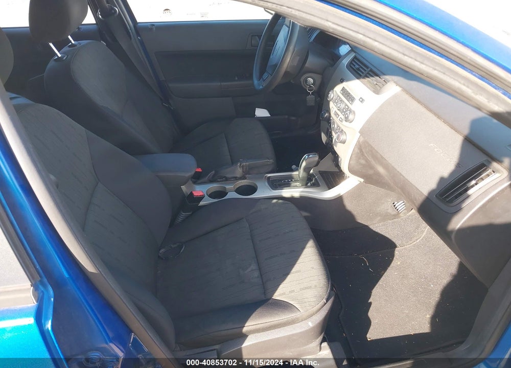 2011 FORD FOCUS SE VIN: 1FAHP3FN1BW100665