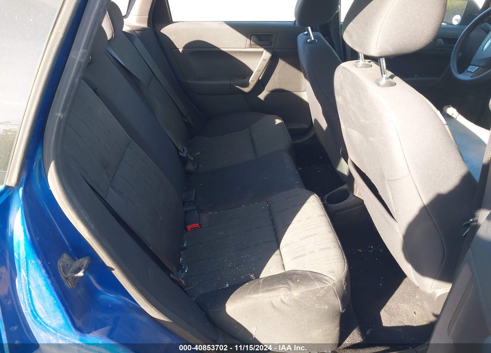 2011 FORD FOCUS SE VIN: 1FAHP3FN1BW100665