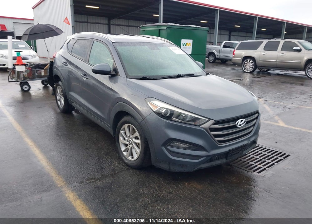 2016 HYUNDAI TUCSON SE VIN: KM8J33A47GU114428