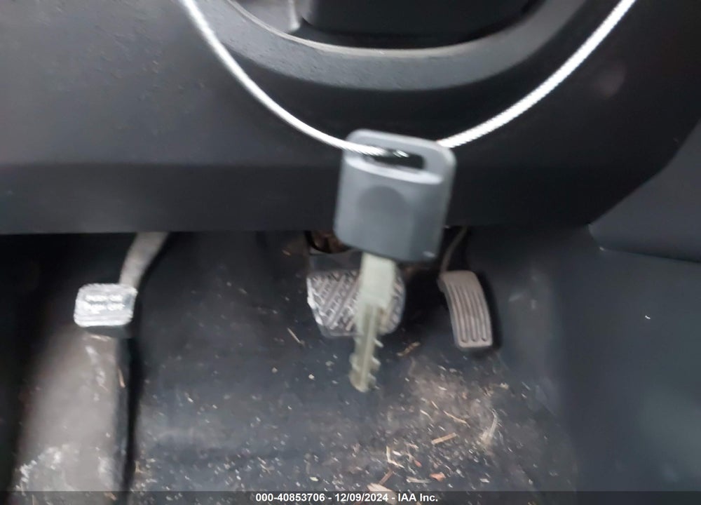 2013 NISSAN ROGUE SV VIN: JN8AS5MV9DW610388