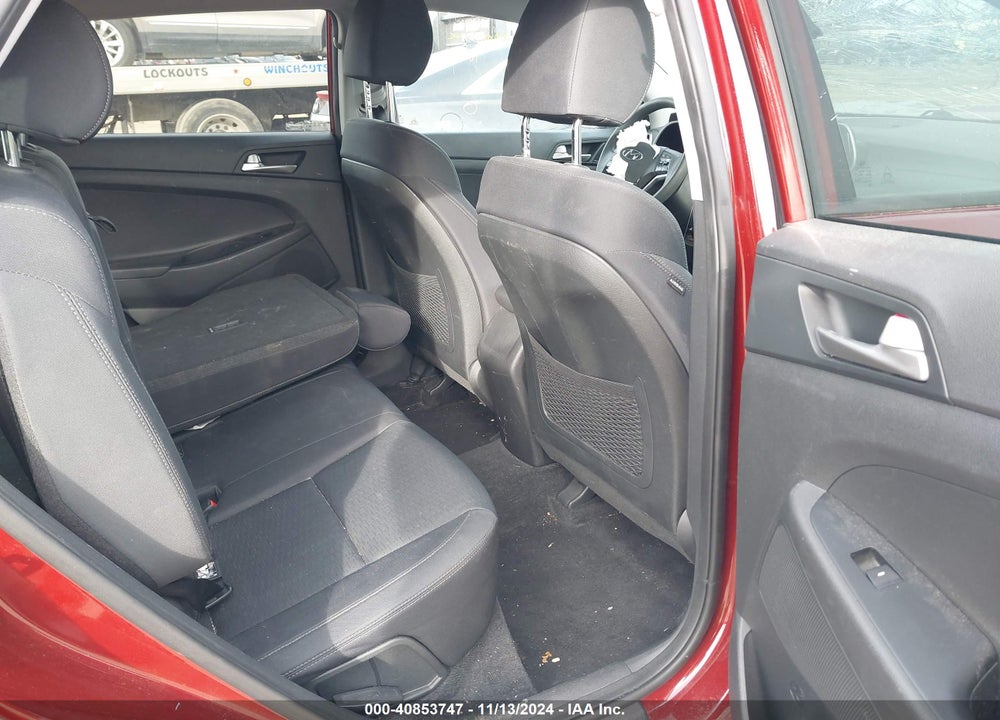 2019 HYUNDAI TUCSON VALUE VIN: KM8J33A44KU887656