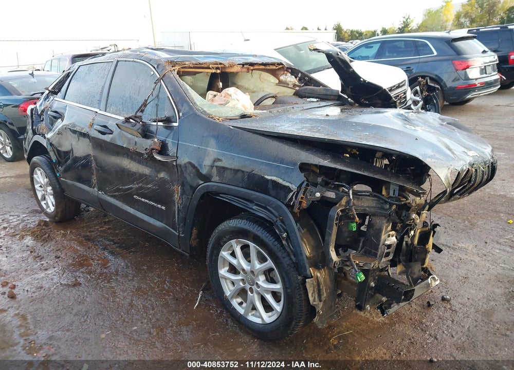 2016 JEEP CHEROKEE LATITUDE VIN: 1C4PJLCB0GW324079