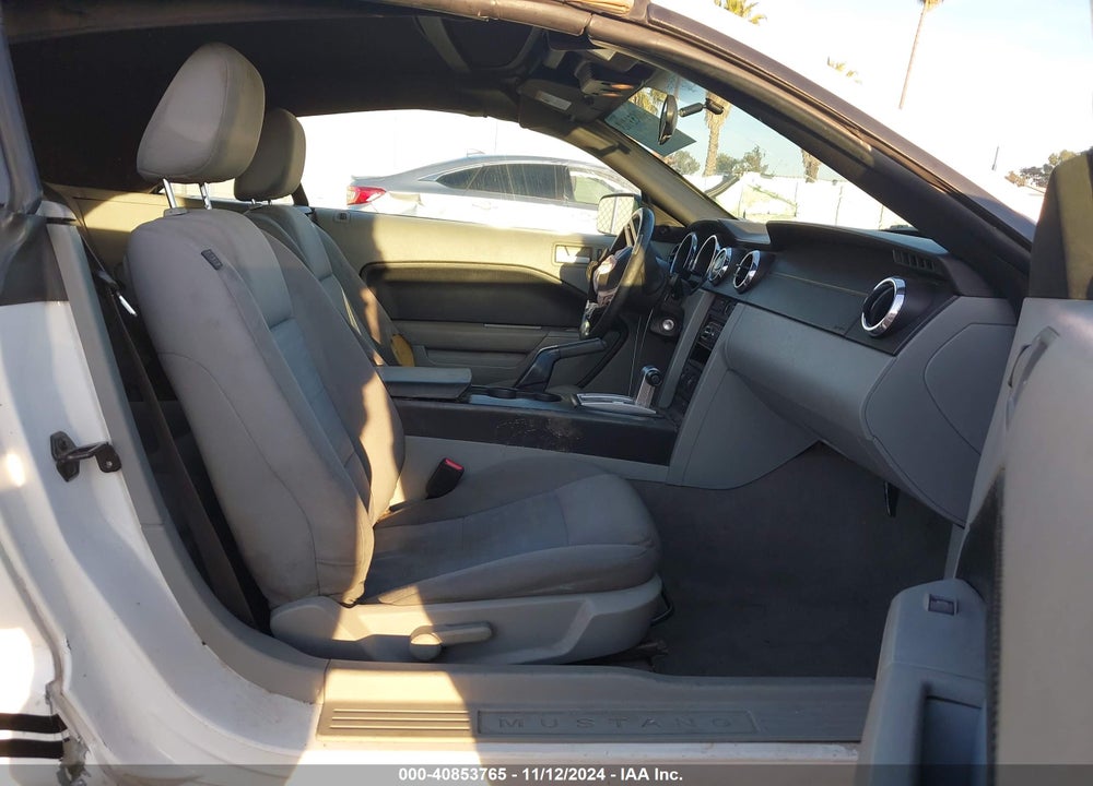 2008 FORD MUSTANG V6 DELUXE VIN: 1ZVHT84NX85143452