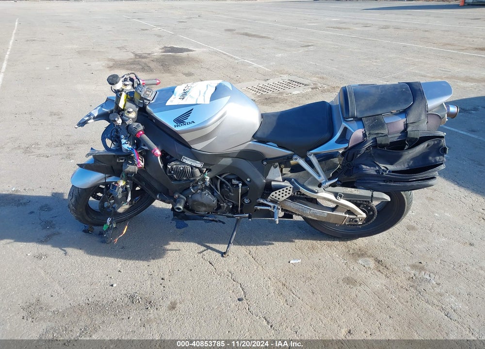 2006 HONDA CBR1000 RR VIN: JH2SC57056M200691