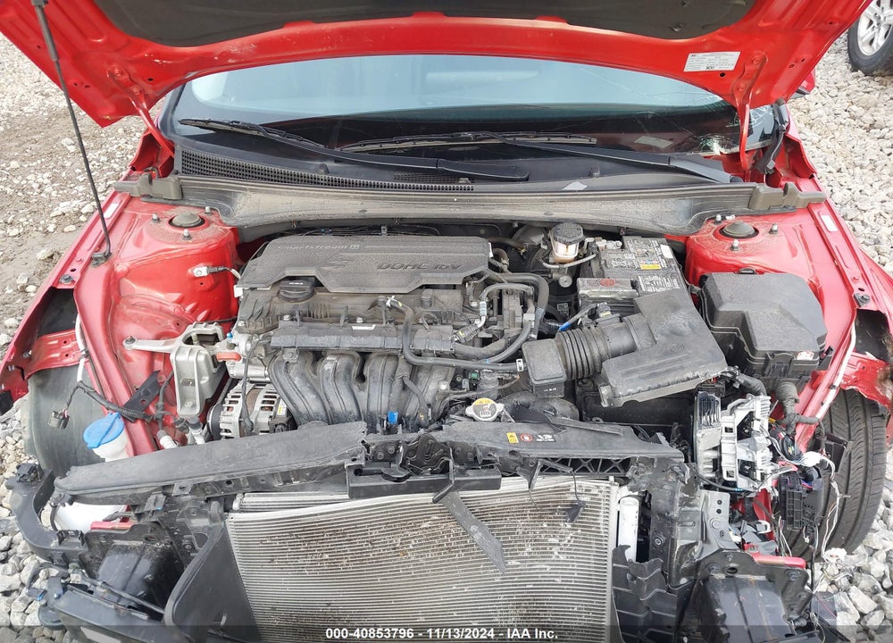 2022 HYUNDAI ELANTRA VIN: 5NPLP4AG8NH076216