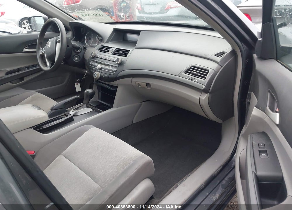 2008 HONDA ACCORD 2.4 LX-P VIN: 1HGCP26418A141553