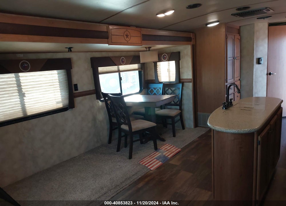 2015 CROSSROADS HILL COUNTRY VIN: 4V0TC3222FB027014