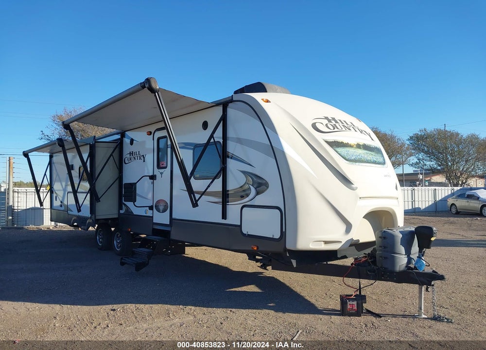 2015 CROSSROADS HILL COUNTRY VIN: 4V0TC3222FB027014