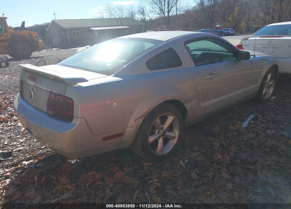 2005 FORD MUSTANG V6 DELUXE/V6 PREMIUM VIN: 1ZVFT80N255134480
