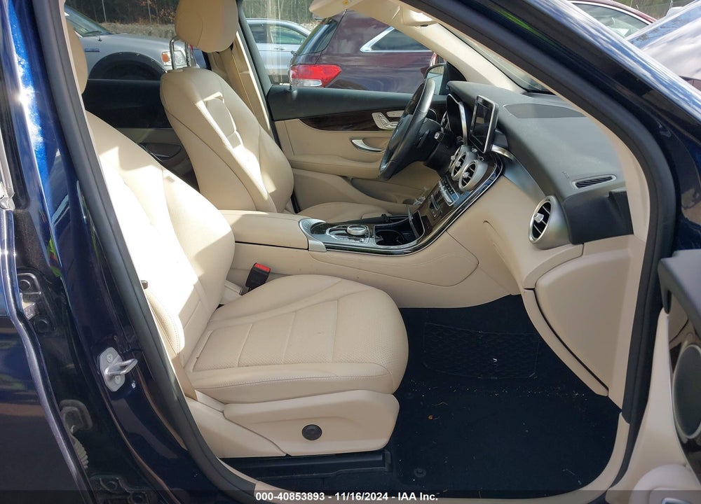 2019 MERCEDES-BENZ GLC 300 4MATIC VIN: WDC0G4KB1KV123310