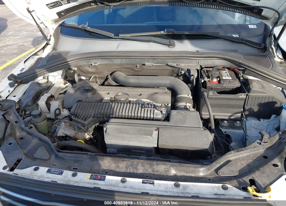 2015 VOLVO XC60 T5 VIN: YV4612RJ6F2697859