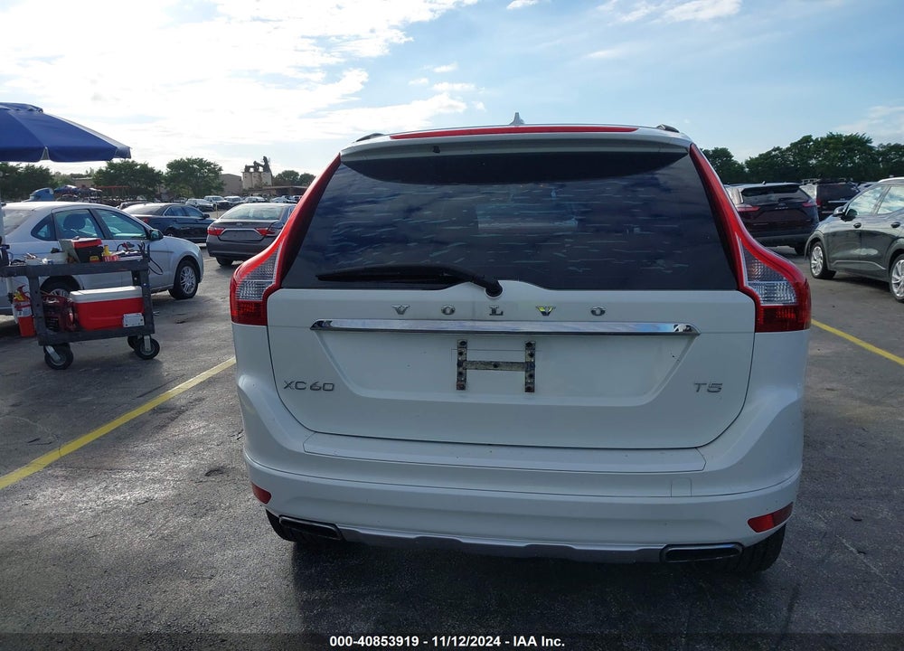2015 VOLVO XC60 T5 VIN: YV4612RJ6F2697859