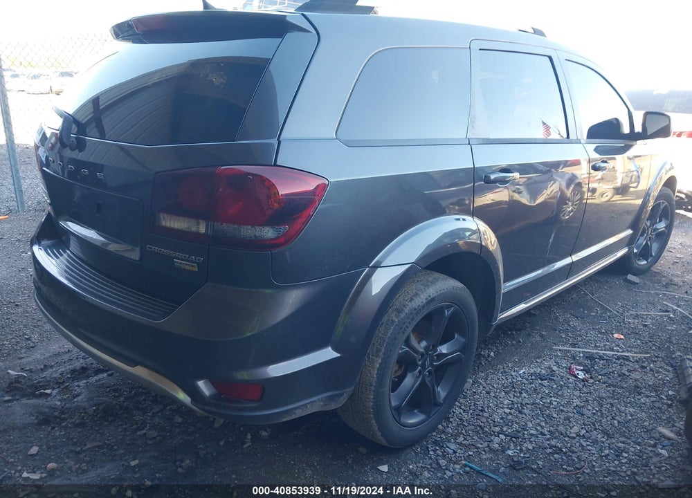 2018 DODGE JOURNEY CROSSROAD VIN: 3C4PDCGG8JT408855