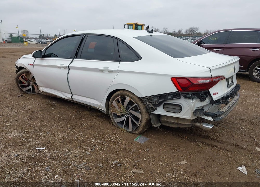2021 VOLKSWAGEN JETTA GLI 2.0T AUTOBAHN/2.0T S VIN: 3VW6T7BU8MM032740