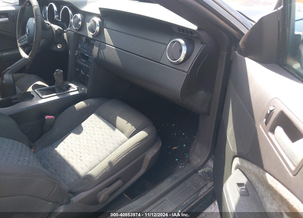 2009 FORD MUSTANG GT/GT PREMIUM VIN: 1ZVHT82H495130467