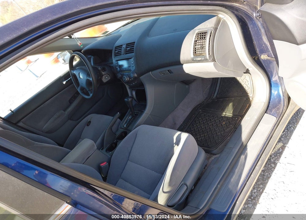 2004 HONDA ACCORD VIN: JHMCM56324C038638