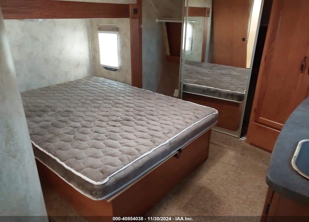 2011 KEYSTONE OTHER VIN: 4YDF3462XBR730477