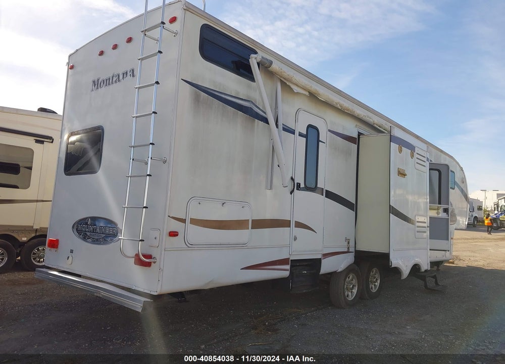 2011 KEYSTONE OTHER VIN: 4YDF3462XBR730477