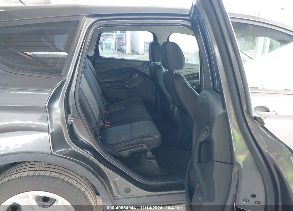 2017 FORD ESCAPE VIN: 1FMCU0F79HUF02723