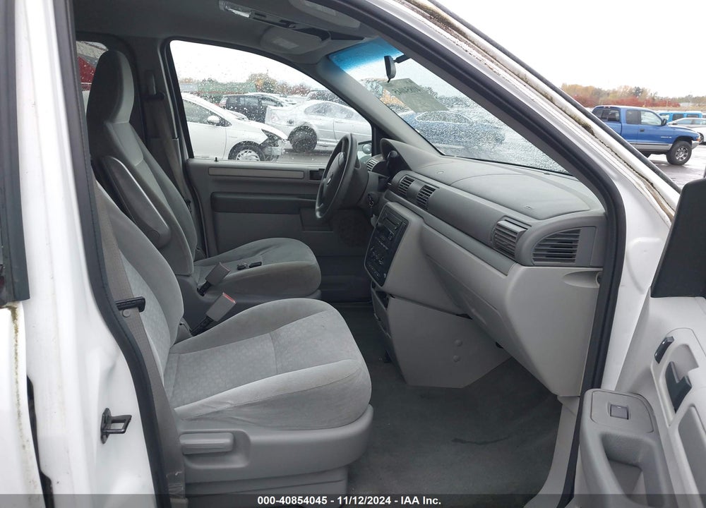 2006 FORD FREESTAR SE VIN: 2FMZA51696BA41475