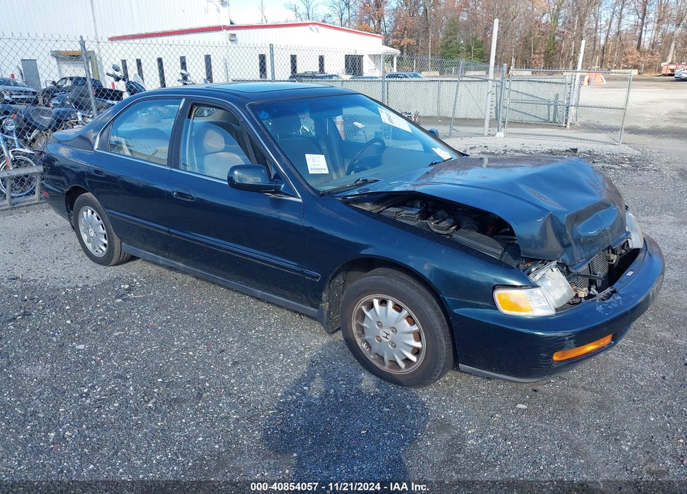 1996 HONDA ACCORD EX/EX-R VIN: 1HGCD5657TA236520