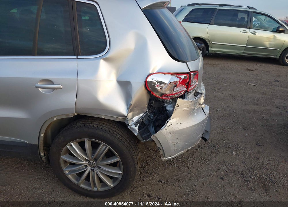 2013 VOLKSWAGEN TIGUAN SE VIN: WVGBV3AX3DW614630