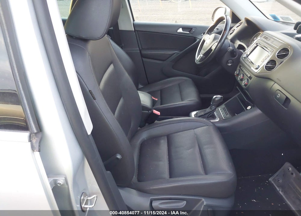 2013 VOLKSWAGEN TIGUAN SE VIN: WVGBV3AX3DW614630