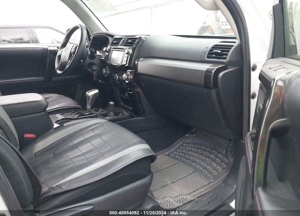 2019 TOYOTA 4RUNNER TRD OFF ROAD VIN: JTEBU5JR3K5649848