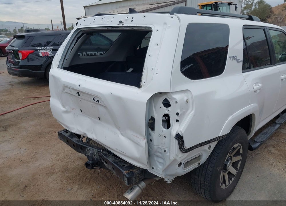 2019 TOYOTA 4RUNNER TRD OFF ROAD VIN: JTEBU5JR3K5649848