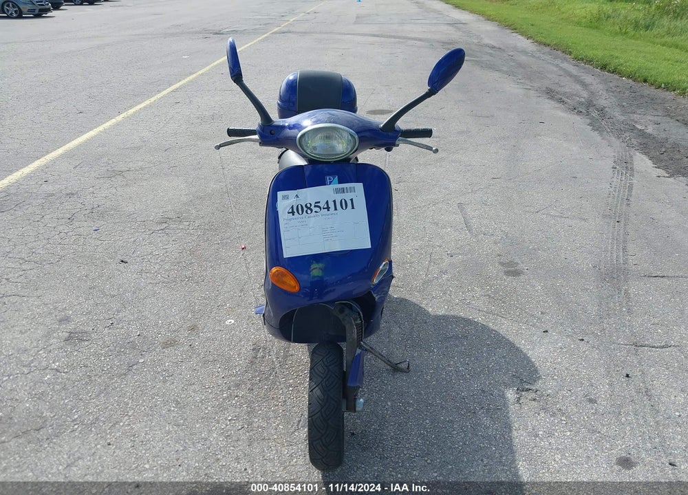 2001 VESPA C161C VIN: ZAPC16C1215003406