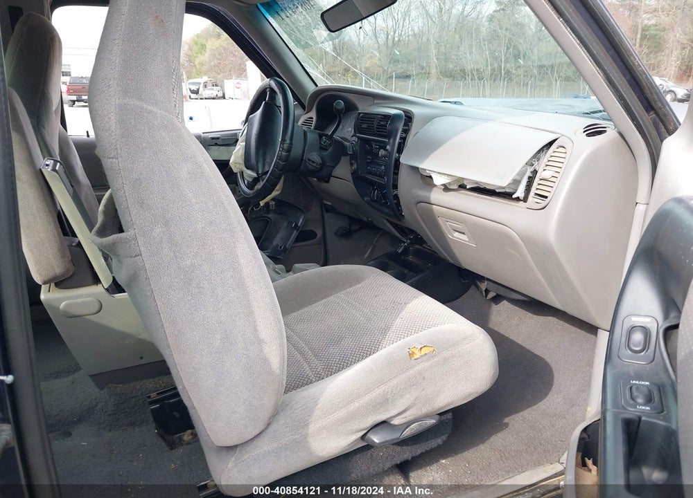 1999 FORD RANGER XLT VIN: 1FTZR15X7XTA52629
