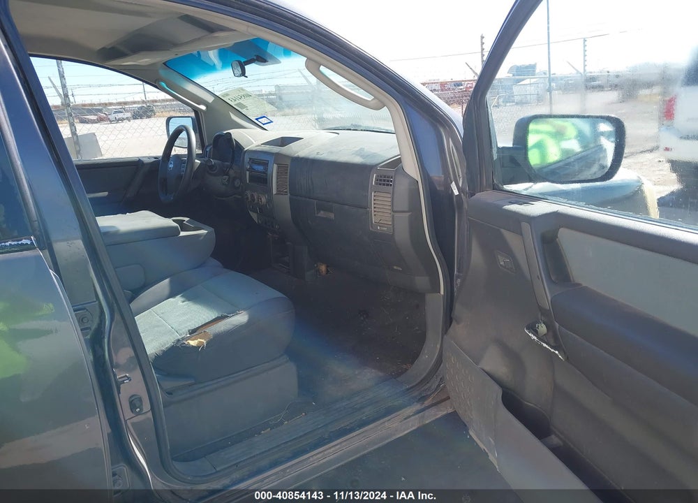 2005 NISSAN TITAN XE VIN: 1N6AA07A55N537258