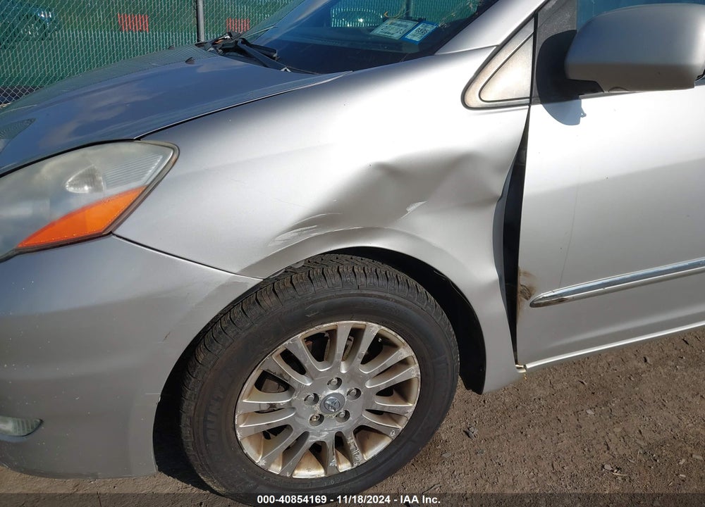 2008 TOYOTA SIENNA XLE/XLE LIMITED VIN: 5TDBK22C68S015908