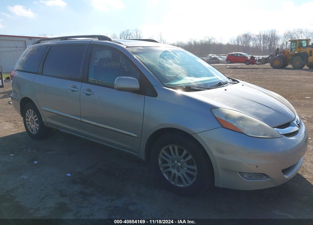 2008 TOYOTA SIENNA XLE/XLE LIMITED VIN: 5TDBK22C68S015908