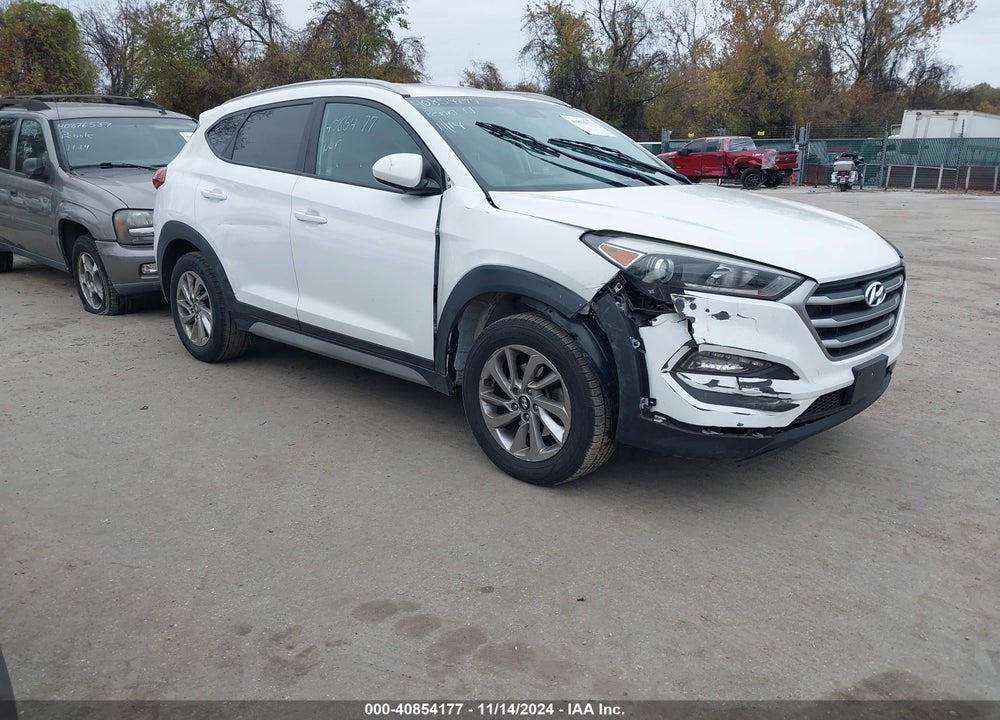 2018 HYUNDAI TUCSON SEL VIN: KM8J3CA40JU773359