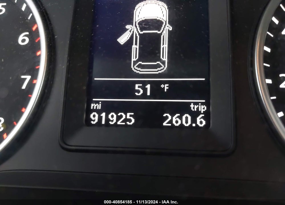 2016 VOLKSWAGEN TIGUAN S VIN: WVGBV7AX5GW592335