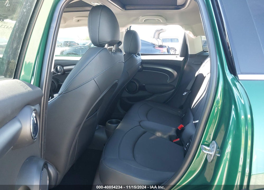 2024 MINI HARDTOP VIN: WMW53DK01R2V69200