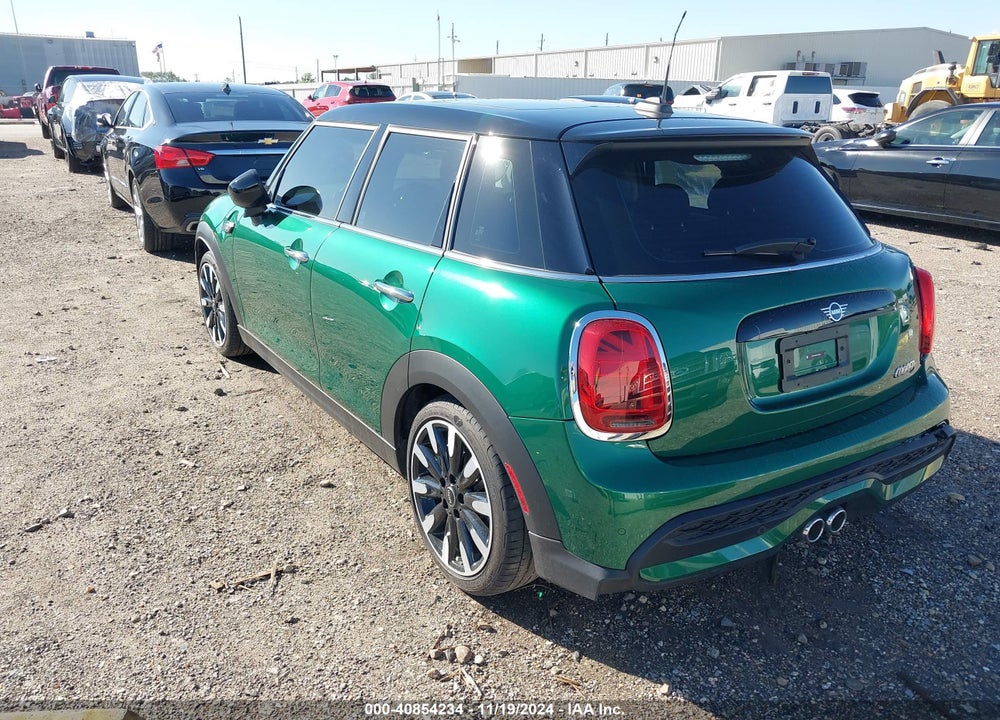 2024 MINI HARDTOP VIN: WMW53DK01R2V69200