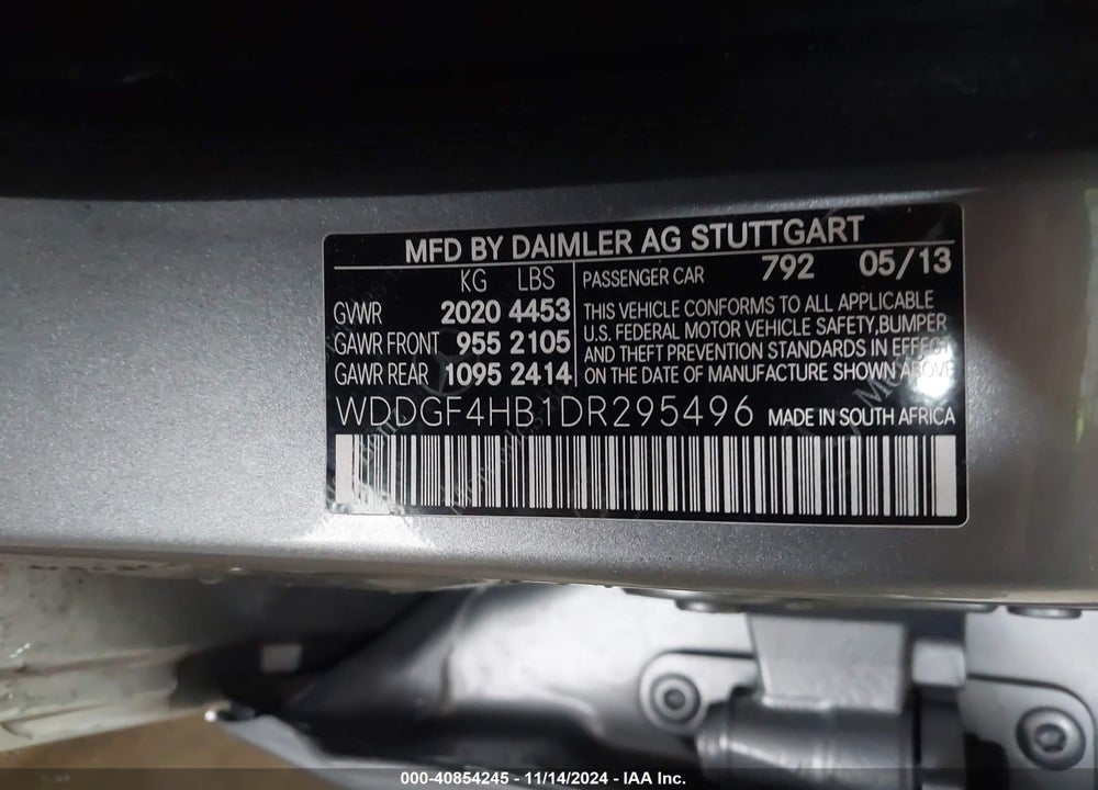 2013 MERCEDES-BENZ C 250 LUXURY/SPORT VIN: WDDGF4HB1DR295496