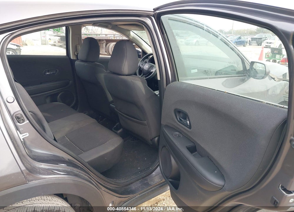 2022 HONDA HR-V AWD LX VIN: 3CZRU6H33NM774495