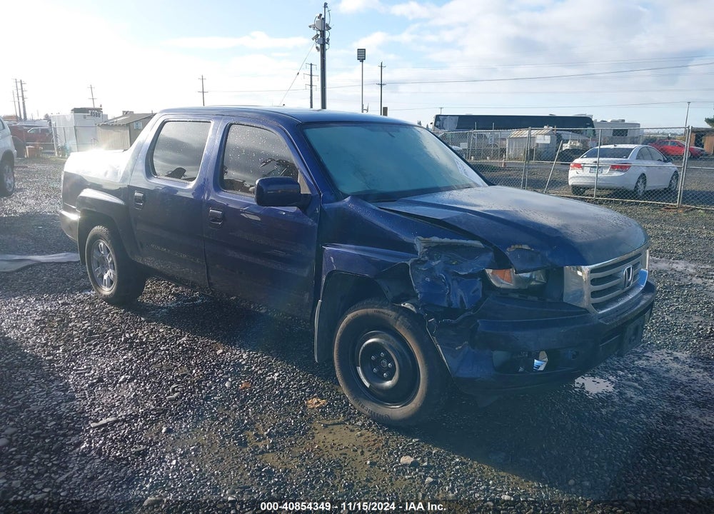 2014 HONDA RIDGELINE RTS VIN: 5FPYK1F48EB004729