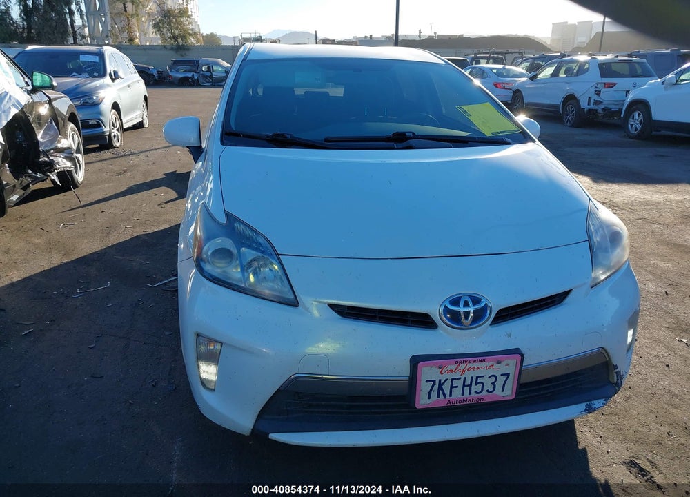 2015 TOYOTA PRIUS PLUG-IN VIN: JTDKN3DP5F3069888