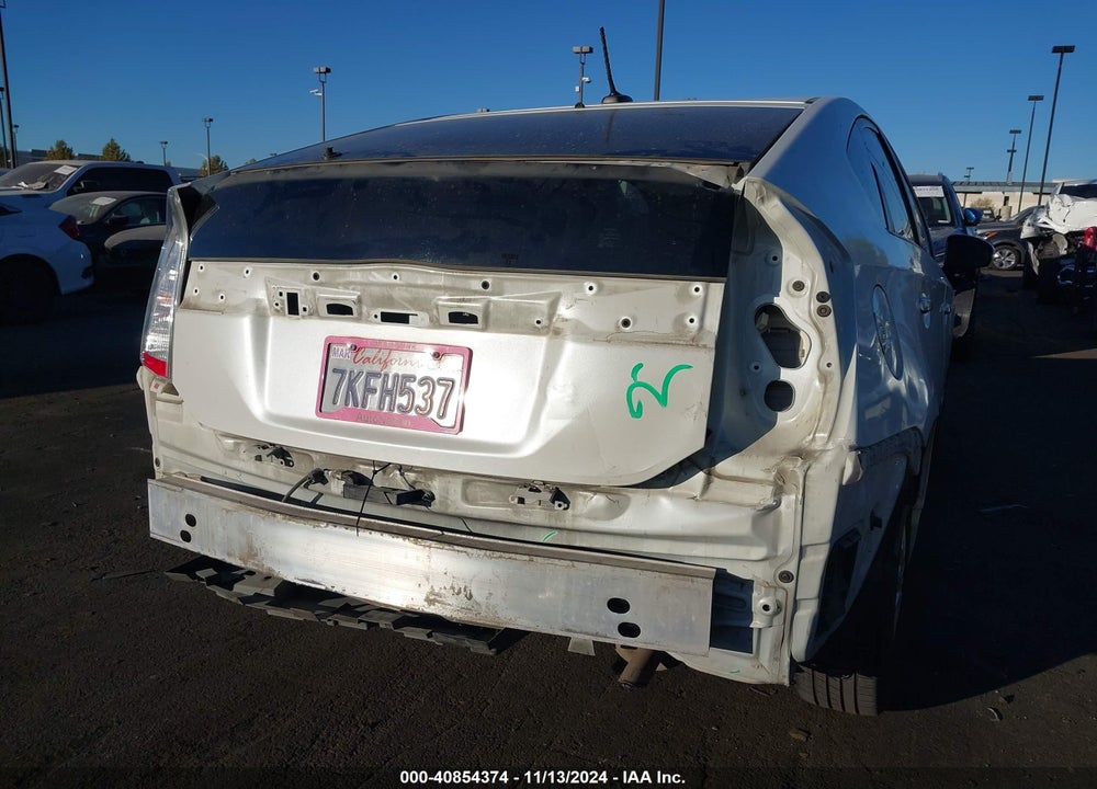 2015 TOYOTA PRIUS PLUG-IN VIN: JTDKN3DP5F3069888